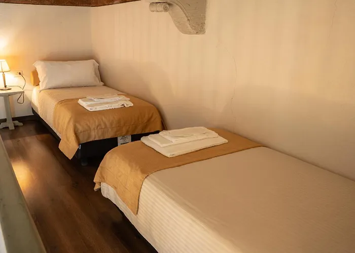 Castello Di Relais Museum Compiano