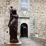 Castello Di Relais Museum Hotel