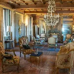 Castello Di Relais Museum Compiano