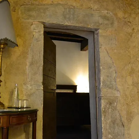 Castello Di Relais Museum Hotel