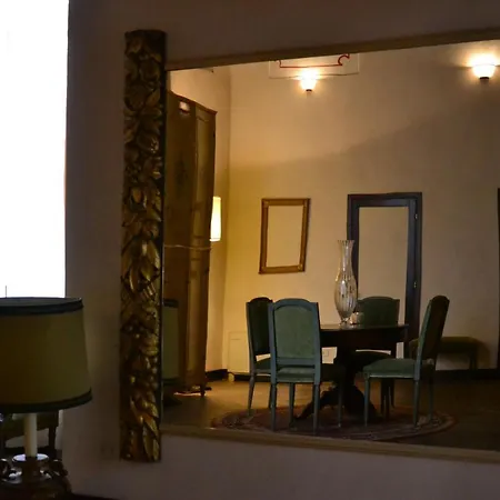 Hotel Castello Di Relais Museum