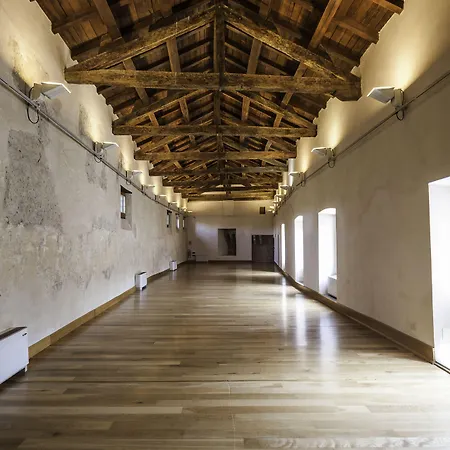 Castello Di Relais Museum Hotel 4*