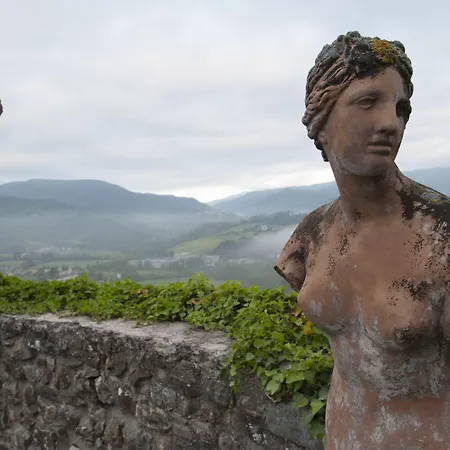 Castello Di Relais Museum Hotel