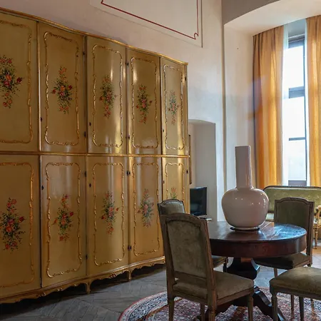 Hotel Castello Di Relais Museum 4*