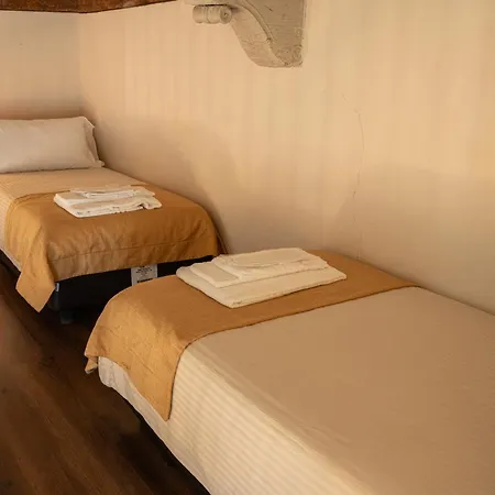 Castello Di Relais Museum Compiano