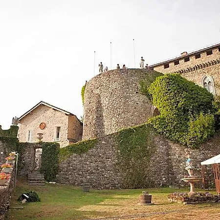 ホテル Castello Di Relais Museum Compiano