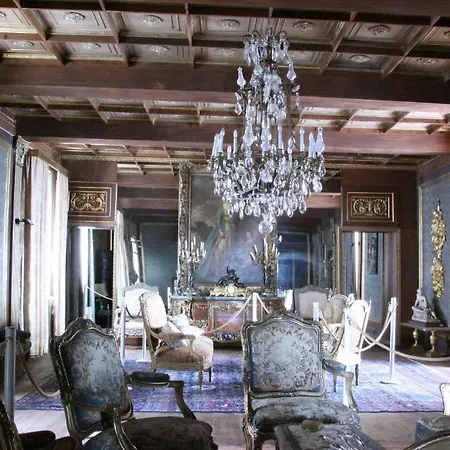 Otel Castello Di Relais Museum 4*
