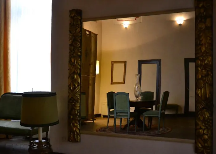 Hotell Castello Di Relais Museum