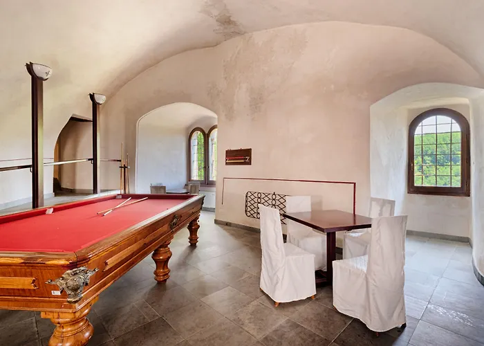 Castello Di Relais Museum 4* Compiano